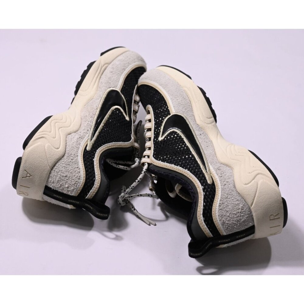 Nike x Undefeated Phantom Sneakers Style HV4847-001 in Black - Picture 7 of 10